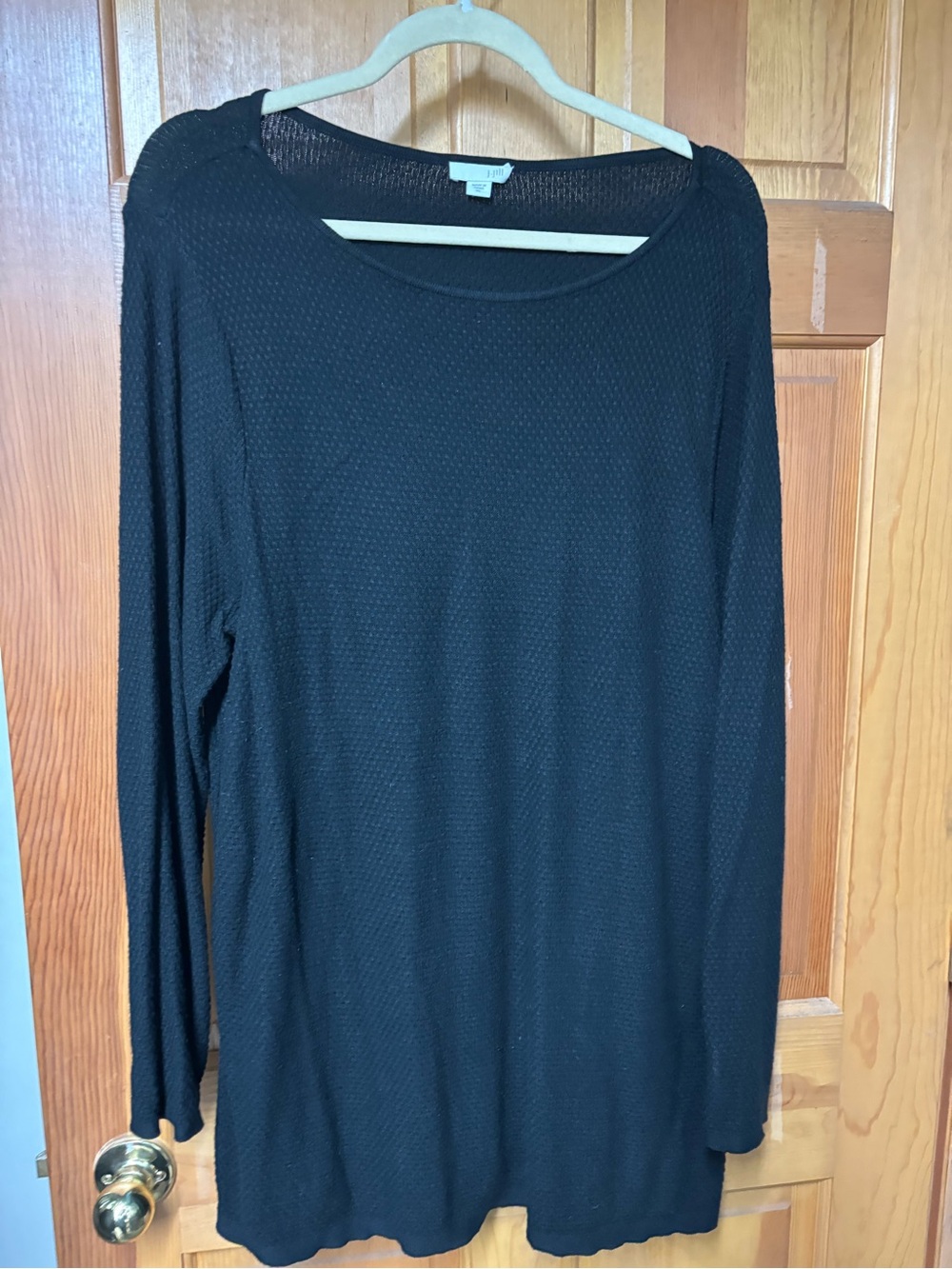 Classic Black Women’s Lightweight Knit Sweater Tunic